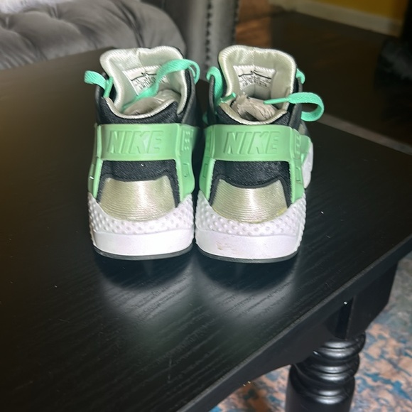 Nike Huarache run (GS) us size 7 - Picture 4 of 16